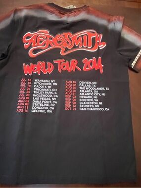 Aerosmith World Tour 2014 Graphic Tee - Black with Red Accents silver studs NWT